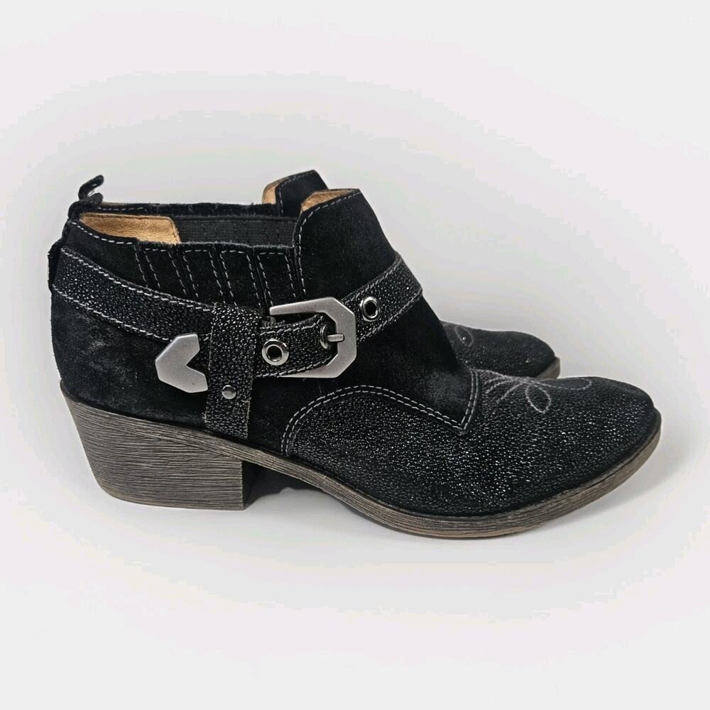 Naya Selma Leather Ankle Boots Womens 10.5 Black Slip On Buckle Accent Booties